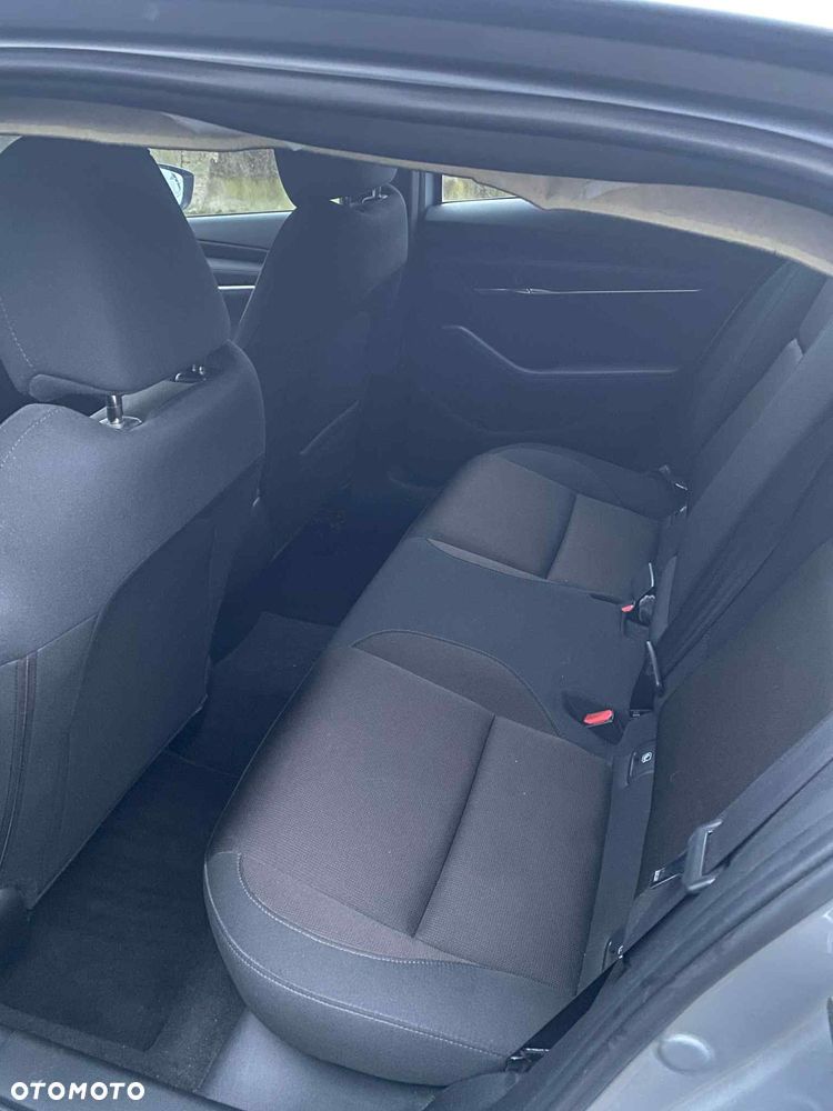 Mazda 3 SKYACTIV-G 2.0 M-Hybrid 150 - 12