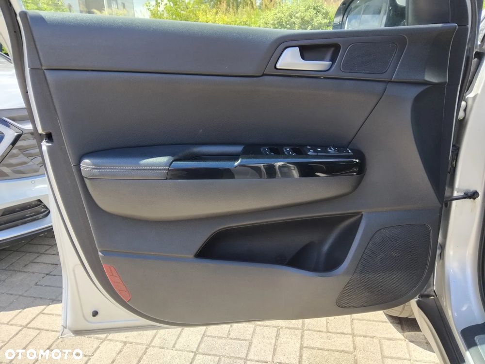 Kia Sportage 1.7 CRDI Business Line 2WD - 16