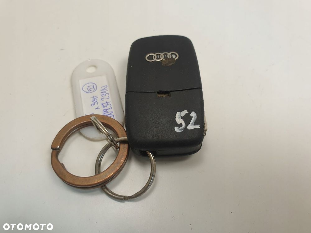KLUCZYK PILOT AUDI A3 A4 A6 4D0837231N - 4