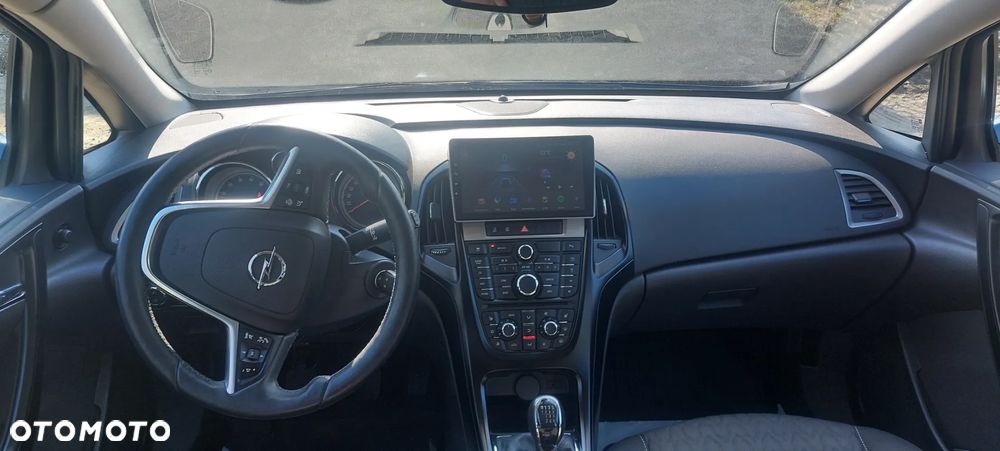 Opel Astra 1.4 T Cosmo - 7