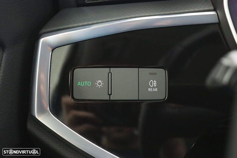 Audi Q3 45 TFSIe S tronic - 22