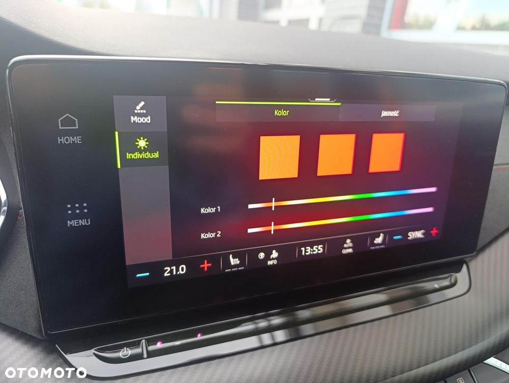 Skoda Octavia 2.0 TSI DSG RS - 20