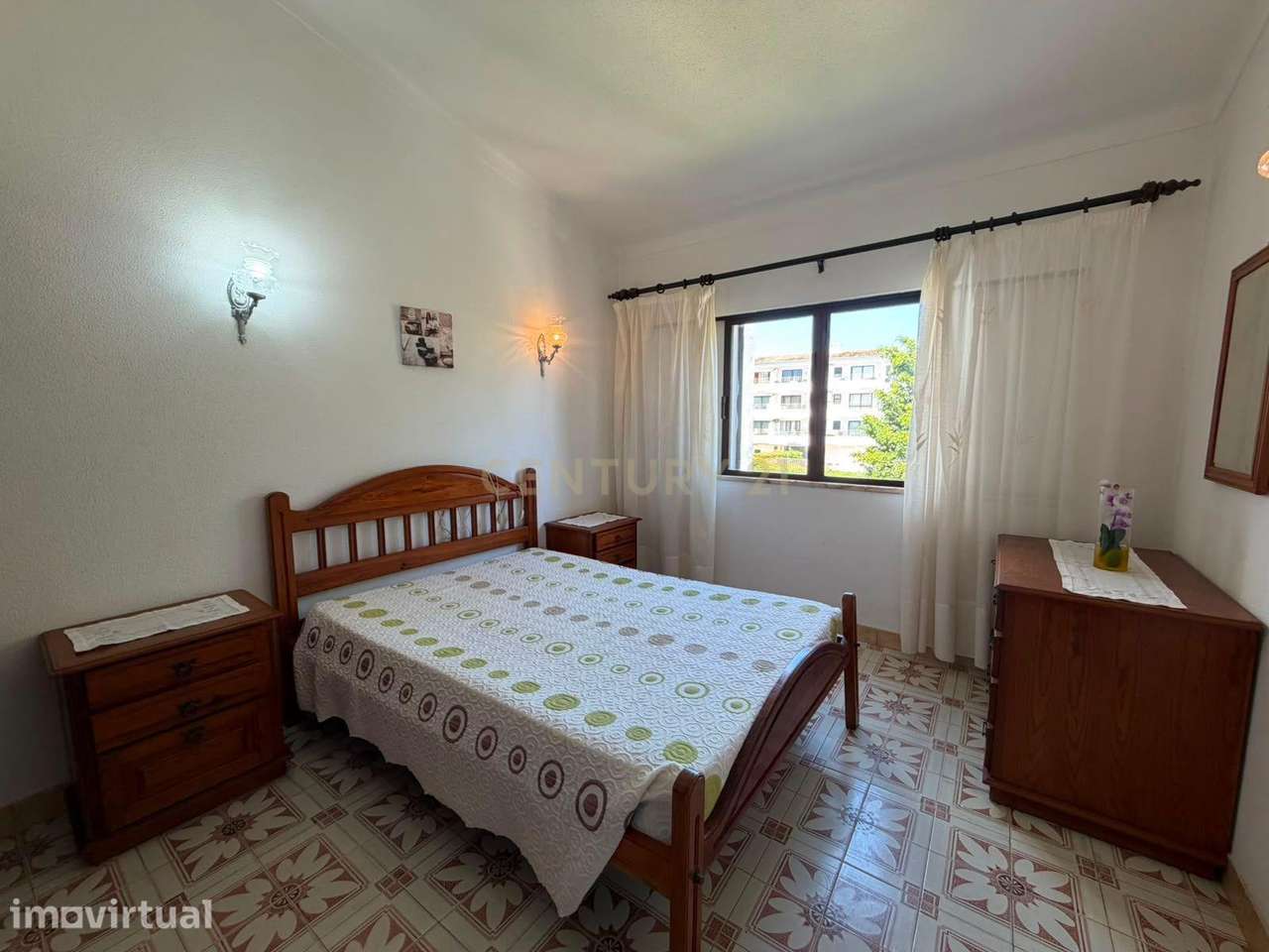 Apartamento T2 para Arrendamento Anual em Albufeira - Grande imagem: 5/13