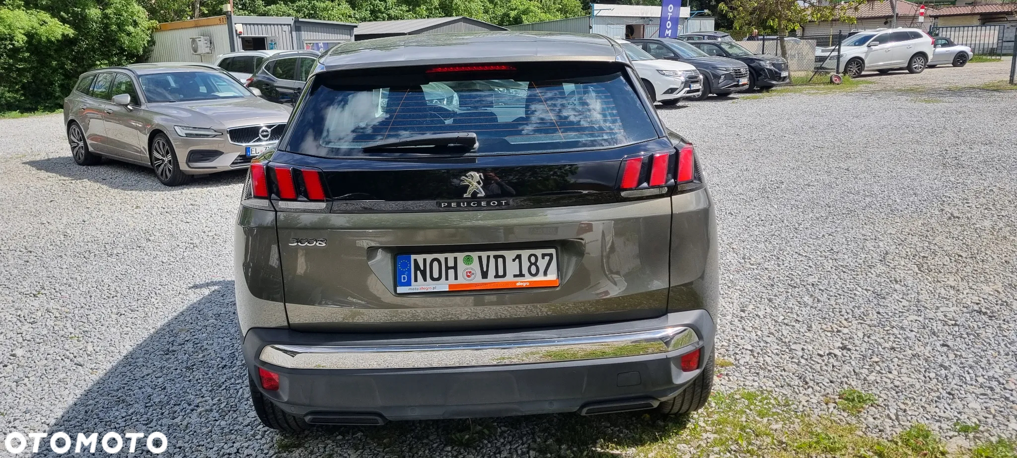 Peugeot 3008 1.5 BlueHDi Active Pack S&S - 4