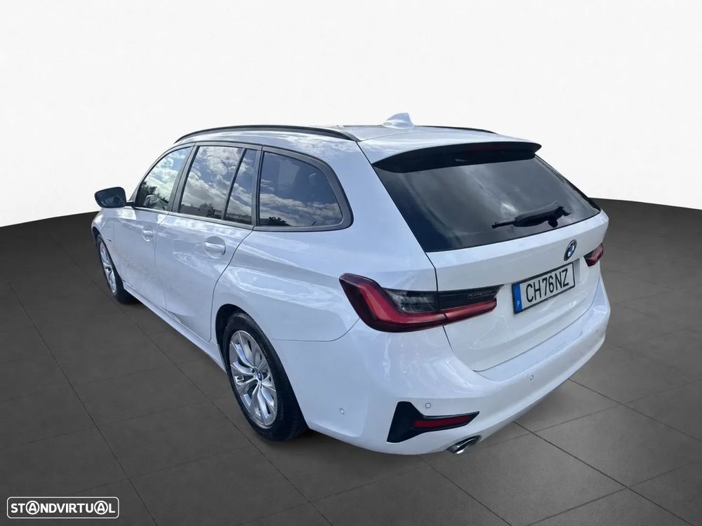 BMW 330 - 5