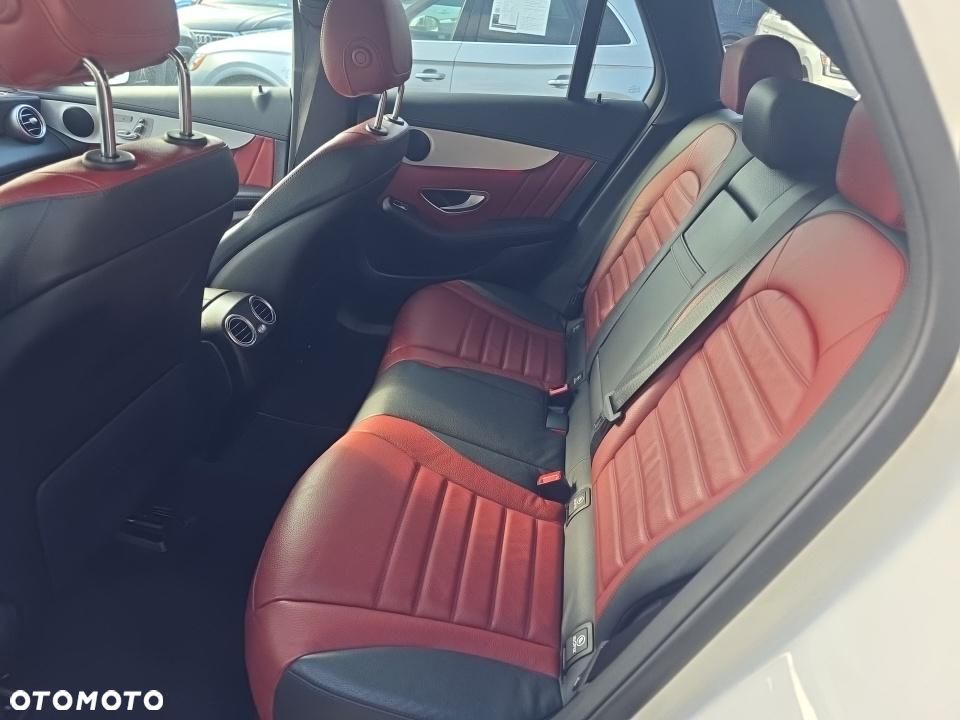 Mercedes-Benz GLC AMG 43 4Matic 9G-TRONIC - 10