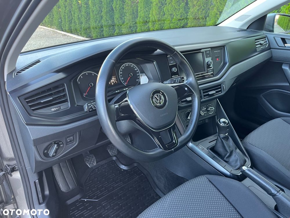 Volkswagen Polo 1.0 MPI Life Plus - 7