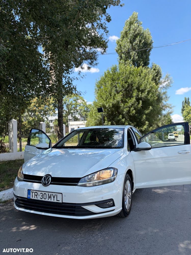 Volkswagen Golf 1.6 TDI Trendline - 8
