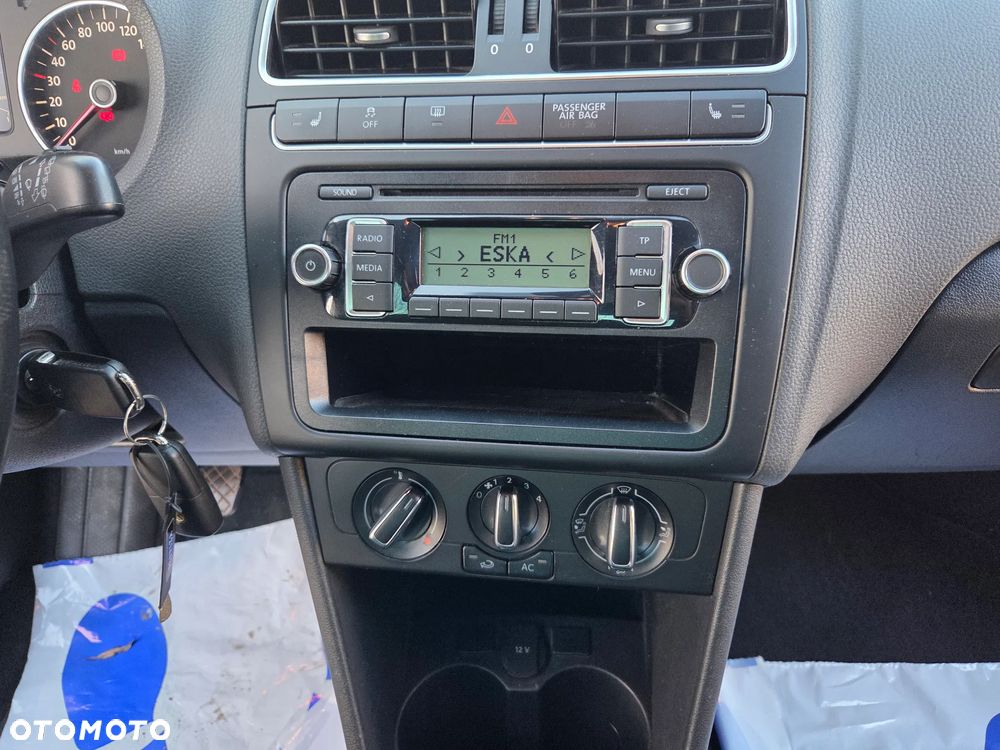 Volkswagen Polo 1.2 Comfortline - 30