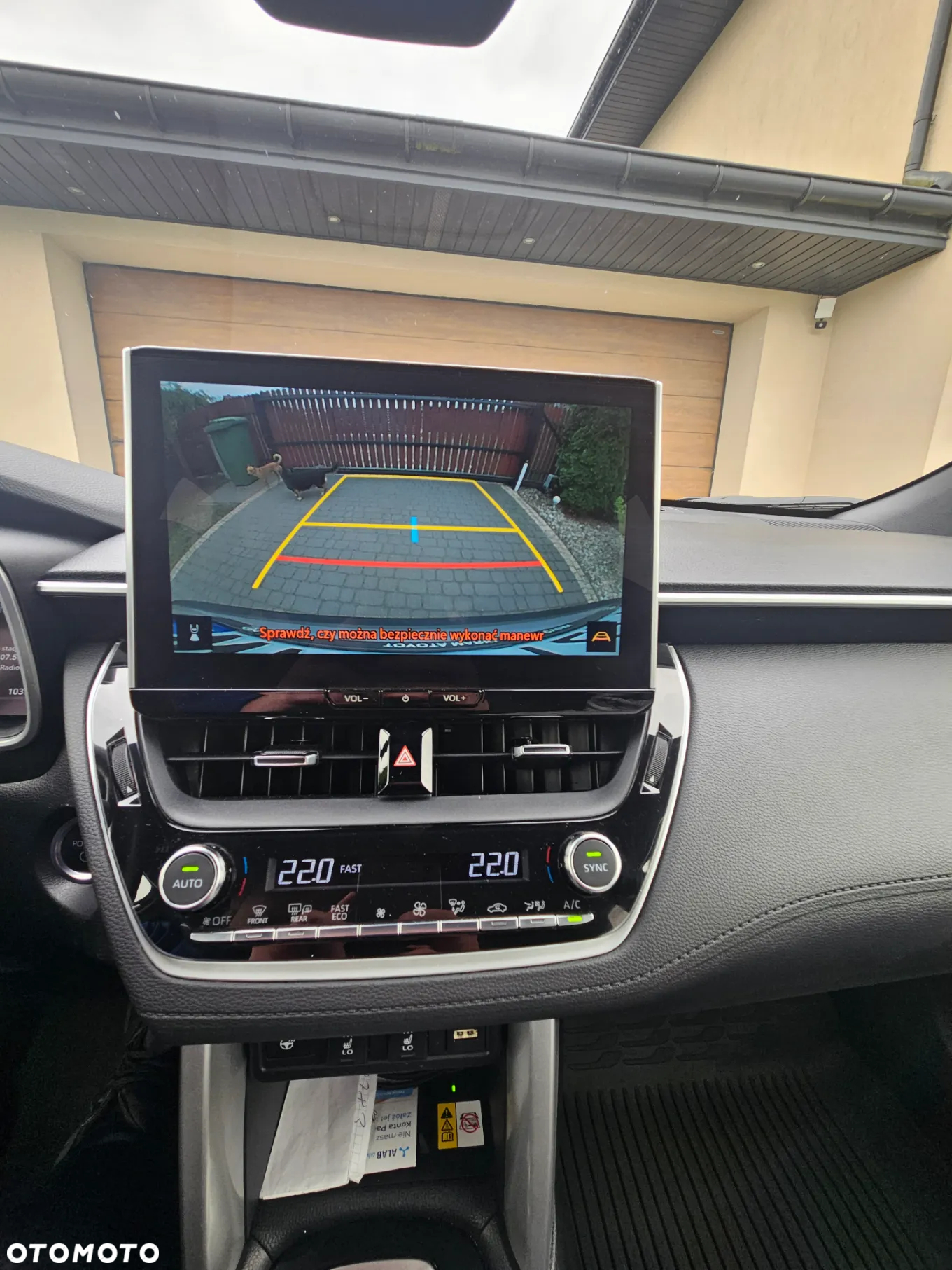 Toyota Corolla Cross - 13