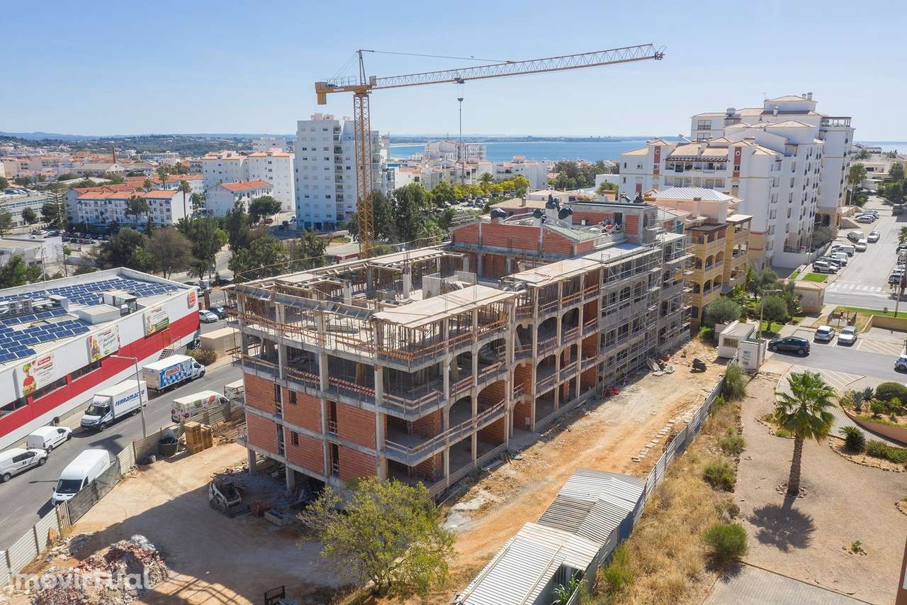 NOVO PROJETO- APARTAMENTOS DE LUXO T3  - COM PISCINA NA COBERTURA, LAG - Grande imagem: 5/8