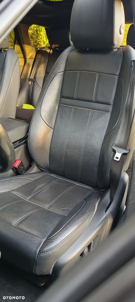 Land Rover Range Rover Evoque P250 SE - 11