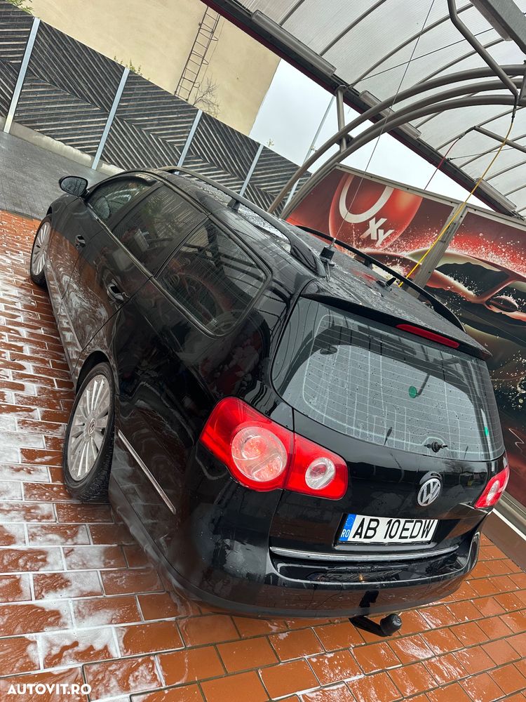 Volkswagen Passat 2.0TDI Sportline DPF DSG - 4