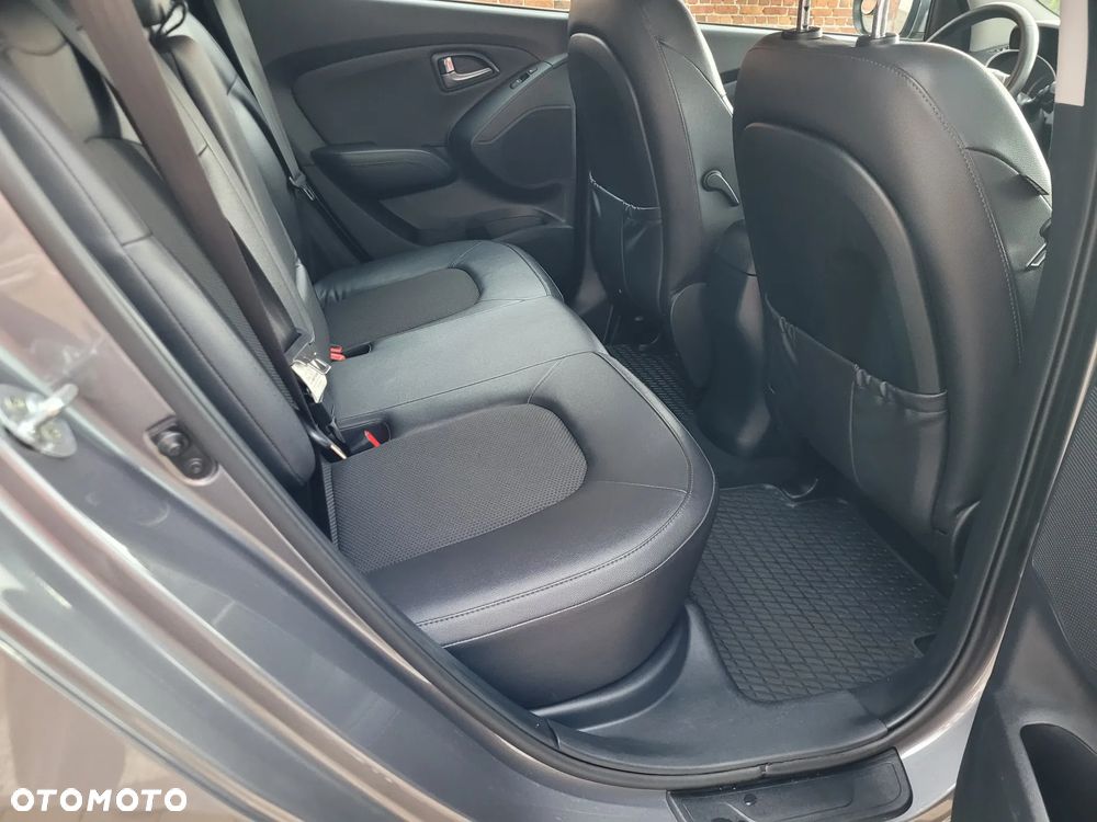 Hyundai ix35 1.6 GDI Premium 2WD - 21