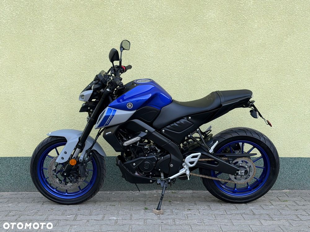 Yamaha MT - 24