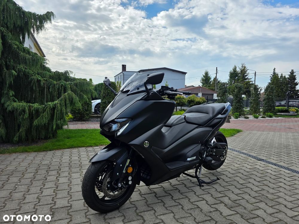 Yamaha Tmax - 6