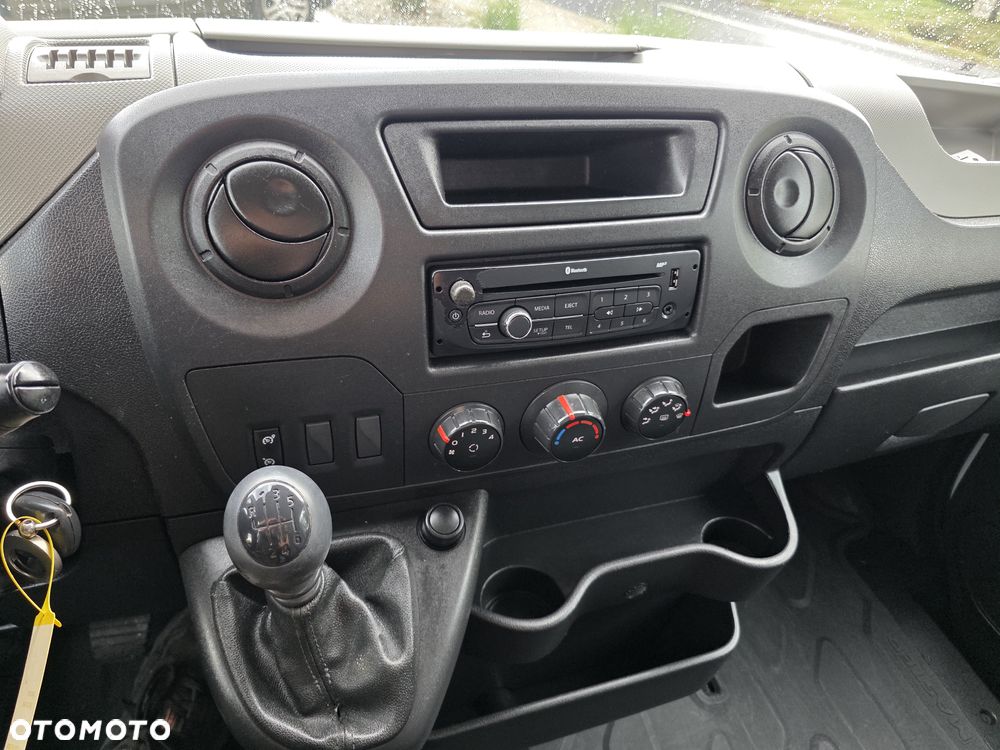 Renault Master - 22