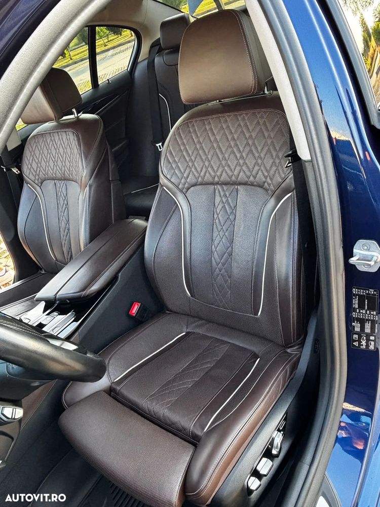 BMW Seria 5 540i xDrive AT - 13