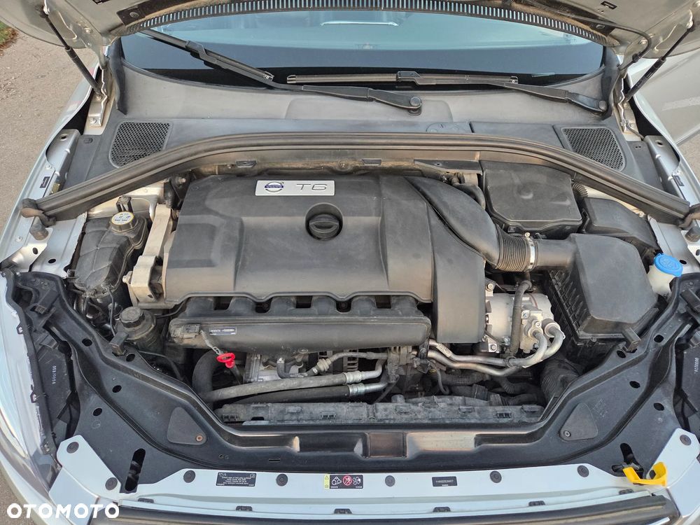 Volvo XC 60 T6 AWD Summum - 8