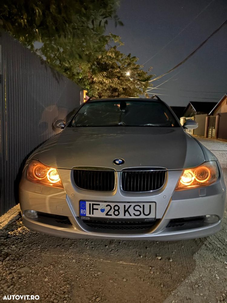 BMW Seria 3 320d DPF Aut. - 30