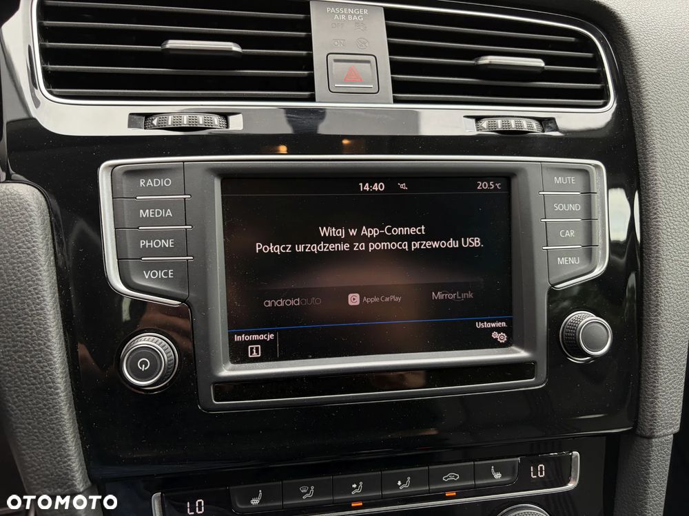 Volkswagen Golf 1.4 TSI BlueMotion Technology Allstar - 26