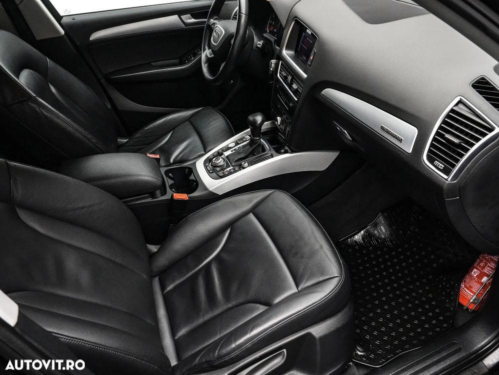 Audi Q5 2.0 TDI Quattro S tronic Design - 12