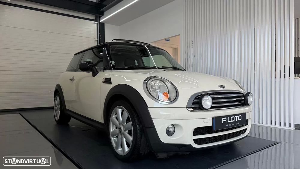 MINI 3 Portas Cooper D - 6