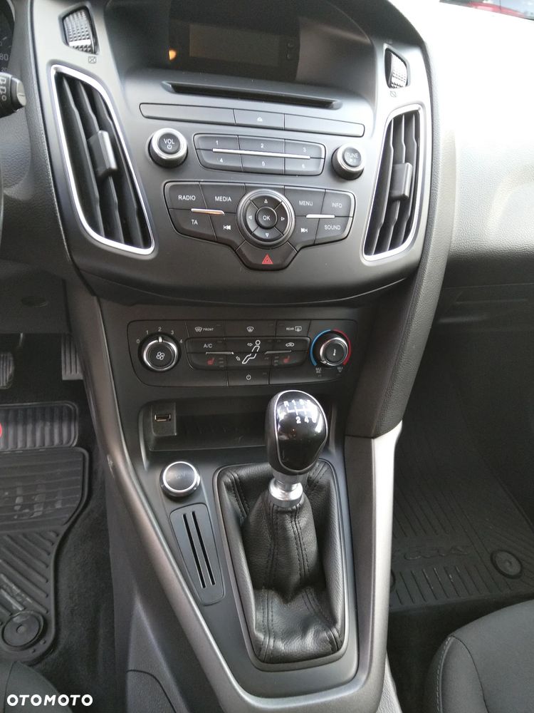 Ford Focus 1.5 TDCi Trend - 10