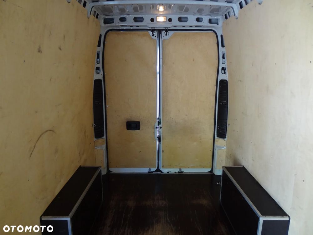 Fiat Ducato 8 MAXI L4H3 180KM 2023r - 16