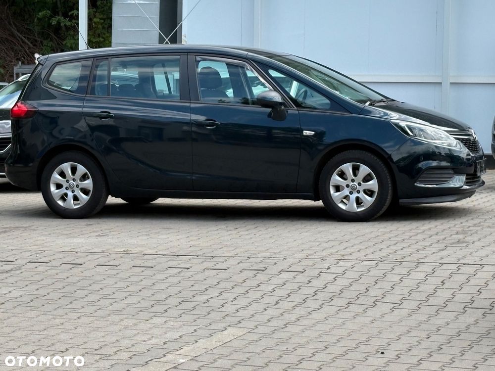 Opel Zafira - 11