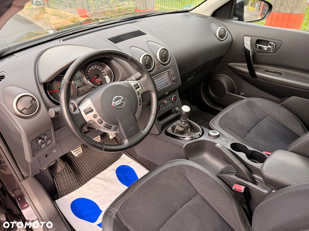 Nissan Qashqai - 11