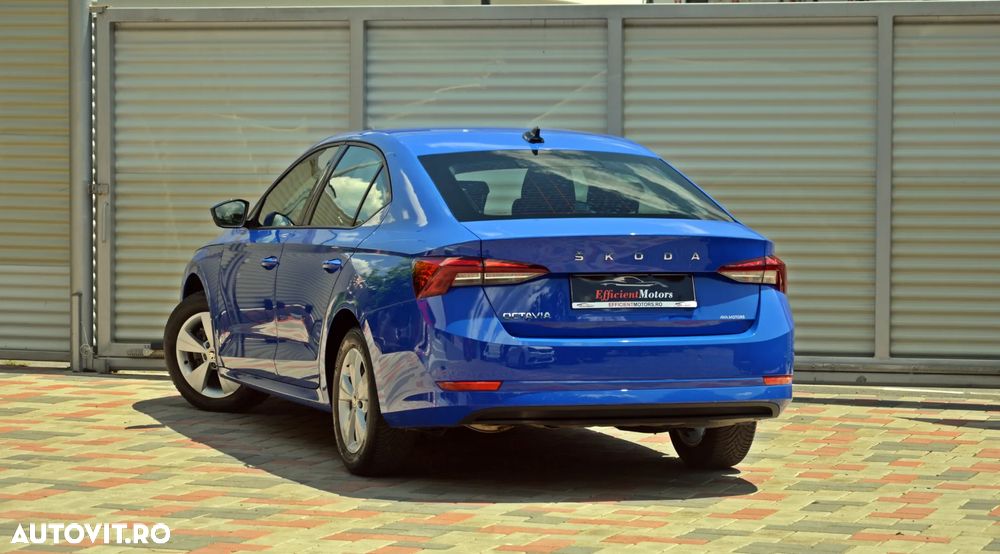 Skoda Octavia 2.0 TDI Ambition - 4