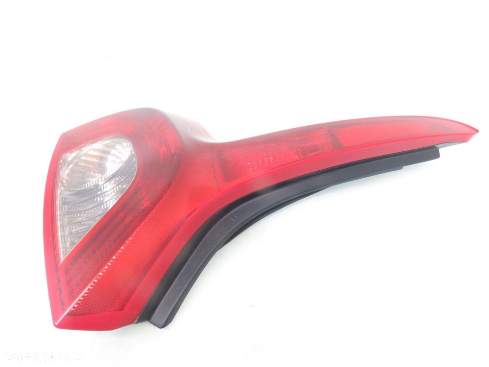 LAMPA LEWA TYLNA VOLVO C30 - 7