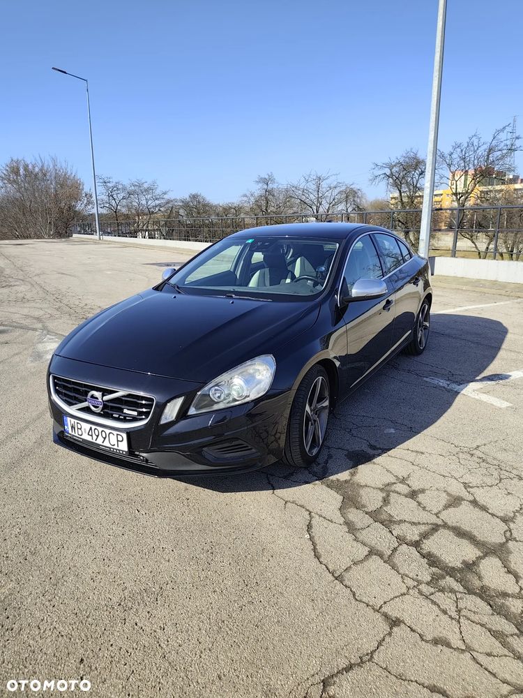 Volvo S60 - 1