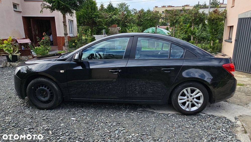 Chevrolet Cruze 1.6 LS - 7