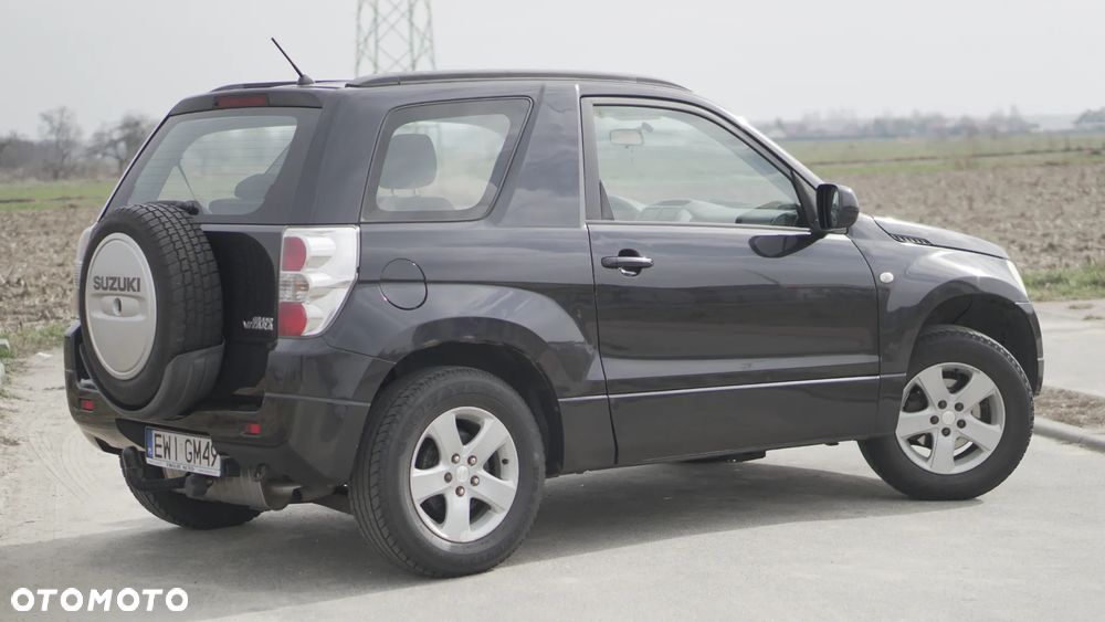 Suzuki Grand Vitara 1.6 - 3
