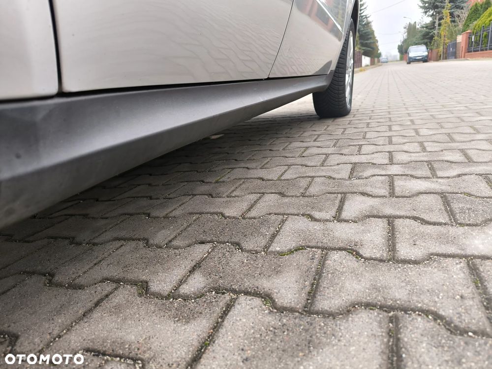 Mercedes-Benz Klasa A 160 BlueEFFICIENCY - 28