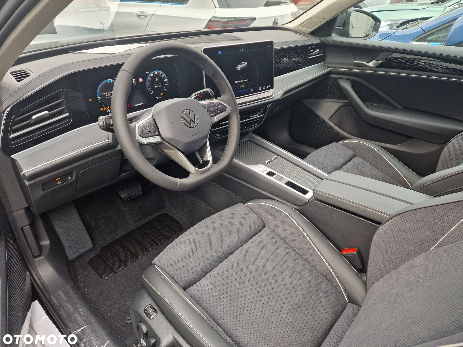 Volkswagen Passat - 11