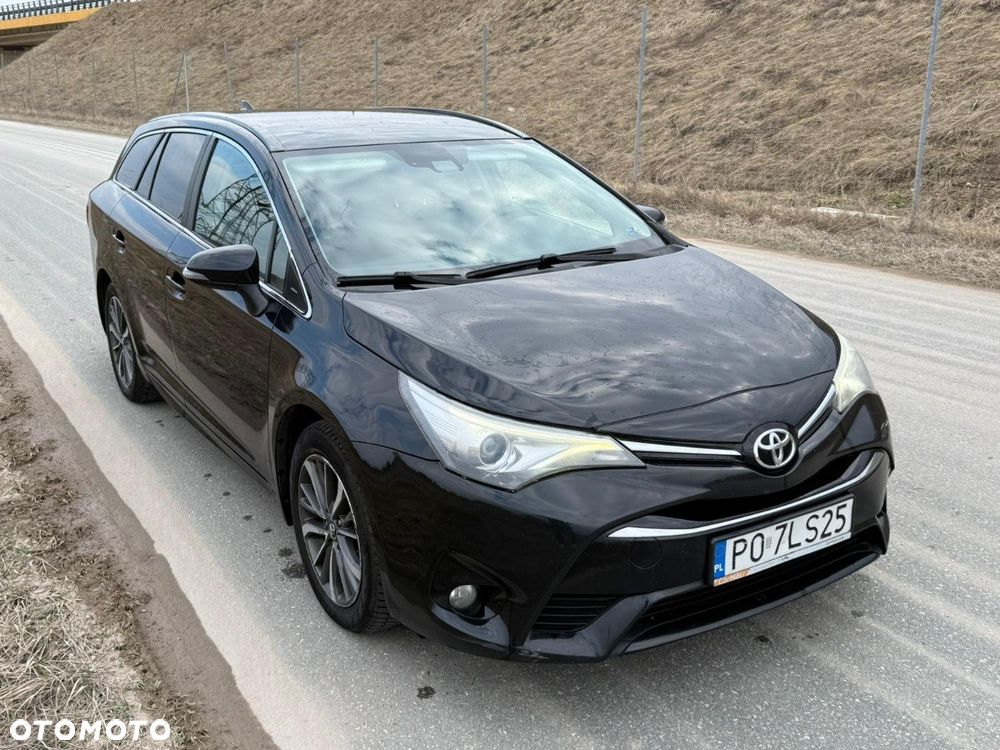 Toyota Avensis 2.0 D-4D Prestige - 6