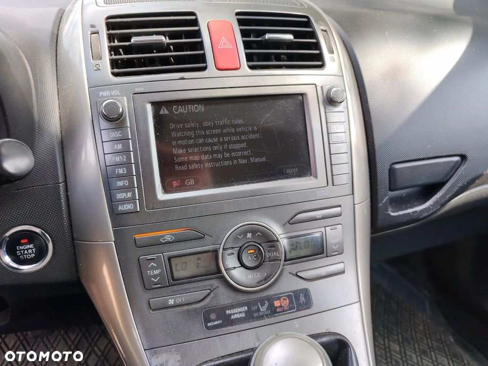 Toyota Auris - 17