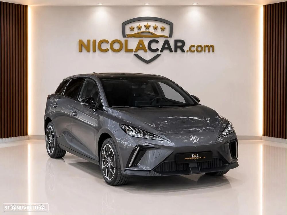 MG MG4 77 kWh Extended Range Luxury