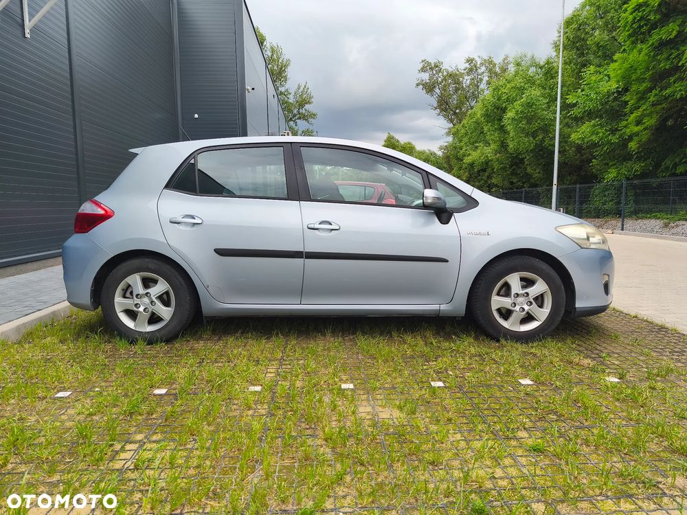 Toyota Auris - 4