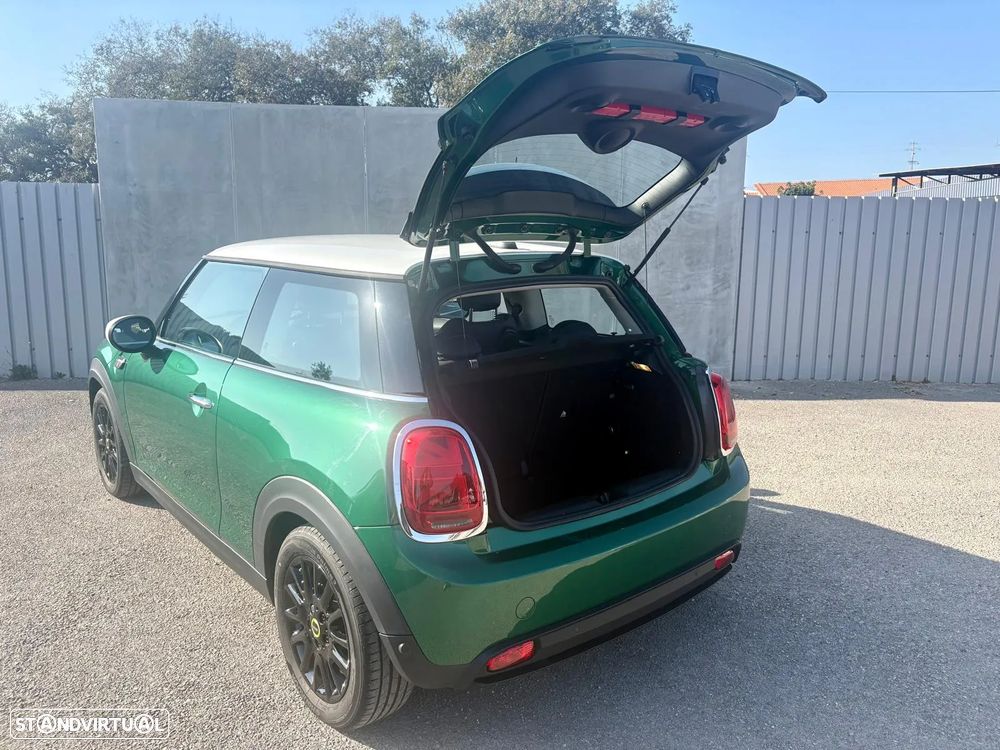 MINI 3 Portas Cooper SE Classic - 13