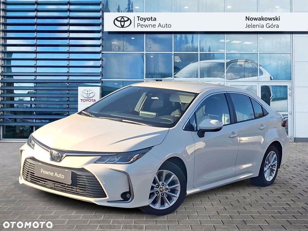 Toyota Corolla - 1
