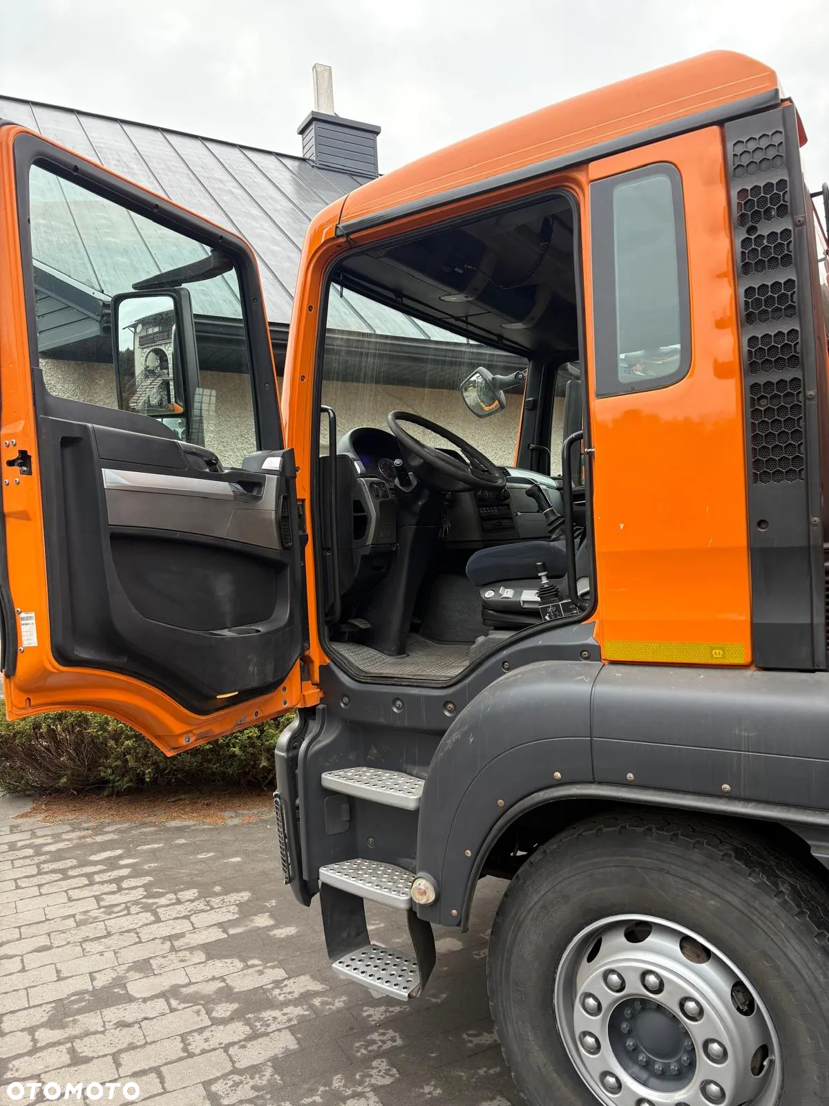 MAN TGS 33.400 / Przebieg jedynie 167.000km!!! / wywrotka / kiper / salon Polska / SKIBICKI / Wywrot 3-stronny / RESOR / 6x4 / MILLER / TGX - 26