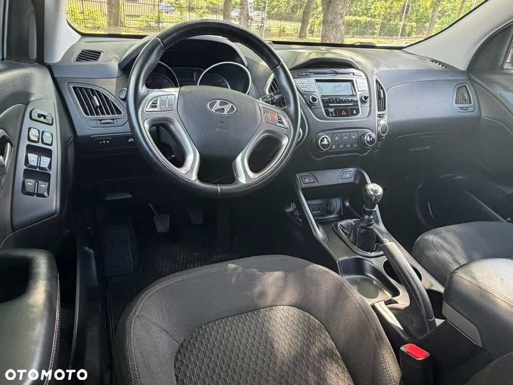 Hyundai ix35 - 24