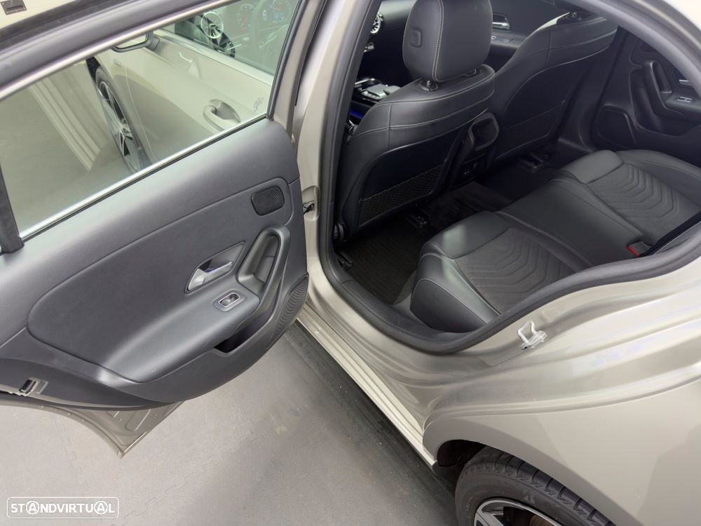 Mercedes-Benz A 250 e 8G-DCT Style - 14
