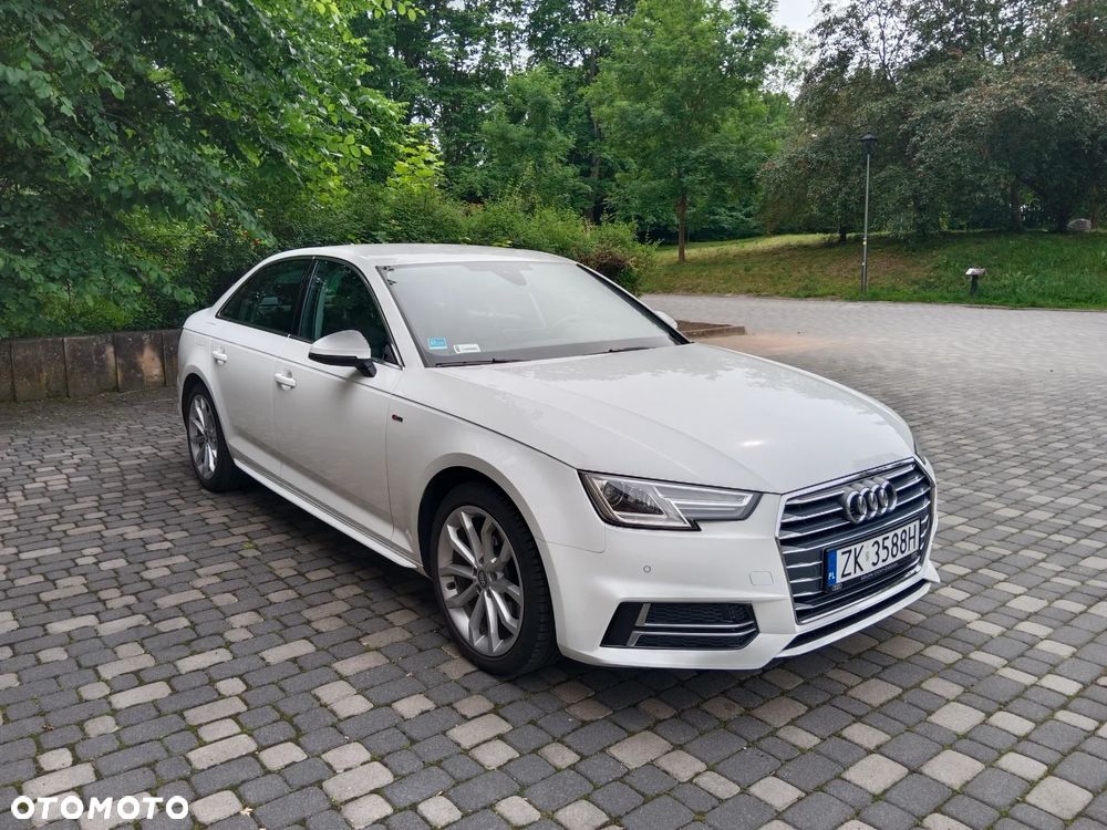 Audi A4 Limousine 1.4 TFSI Sport S tronic - 1