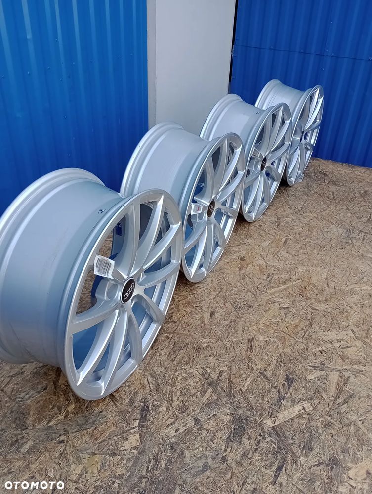 FELGI ALUMINIOWE AUDI 5x112 R17 ET36 66,6 7,5J AUDI Q2 Q3 Q5 A3 A4 A5 A6 A7 - 9