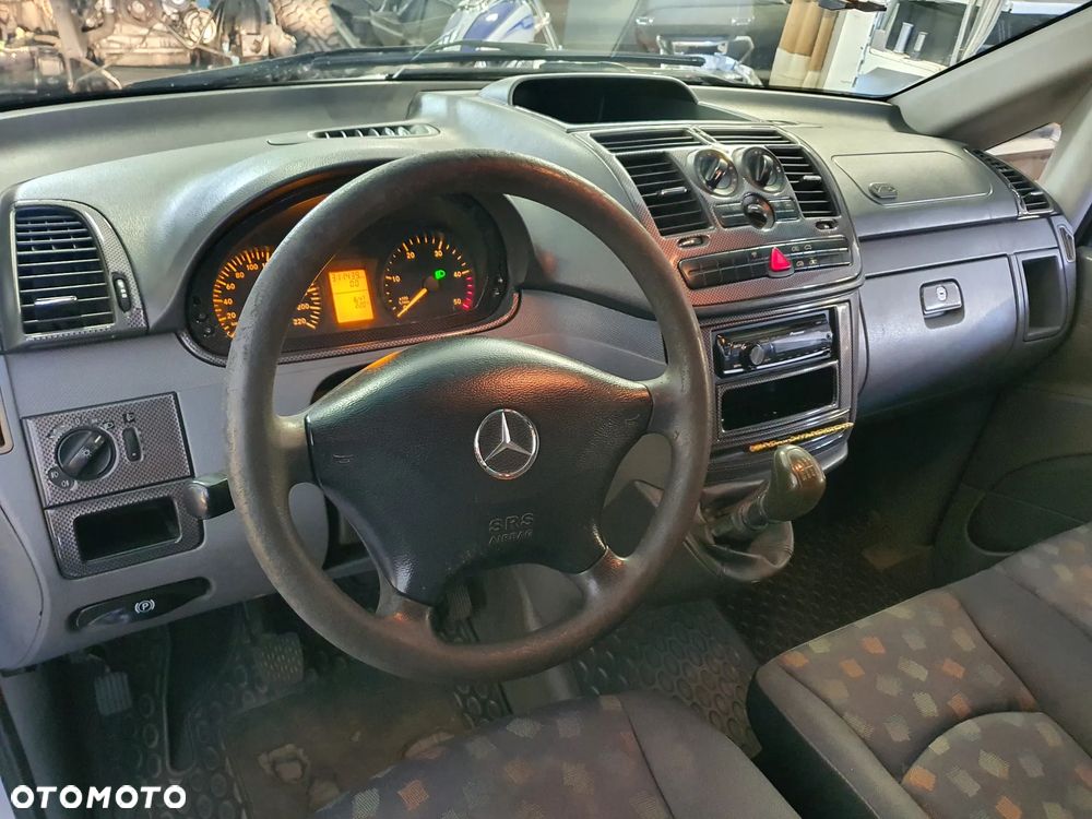 Mercedes-Benz VITO - 25